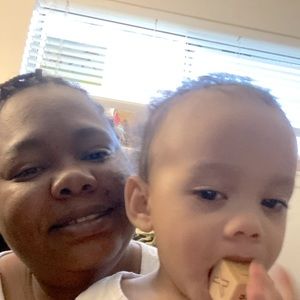 Meet your Posher, Roxy